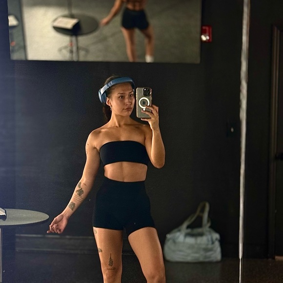nysha_b